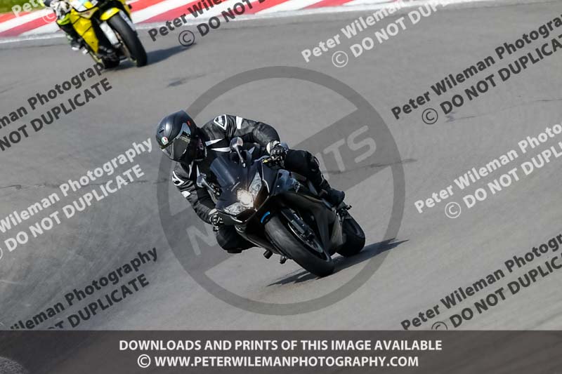donington no limits trackday;donington park photographs;donington trackday photographs;no limits trackdays;peter wileman photography;trackday digital images;trackday photos
